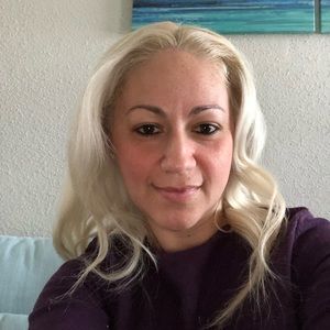 Meet your Posher, Sandra